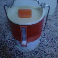 فرش چرخ خیاطی آب میوه گیری قابلمه لوستر کتری قوری|فرش|اصفهان, پروین|دیوار