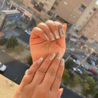 (کاشت ناخن با تخفیف ویژه)|خدمات آرایشگری و زیبایی|پرند, فاز ۲|دیوار