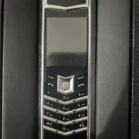 دو عدد گوشی نوکیا طرح ورتو و طرح ایفون