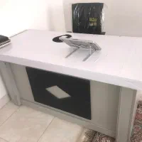 میز و صندلی مدیریت و کامپیوتر در حد نو نایاب|میز تحریر و کامپیوتر|کاشان, فاز ۱ ناجی آباد|دیوار