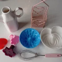 تعدادی وسایل آشپزخانه