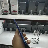 گوشی کاملا سالم