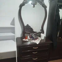 آینه رو میزی