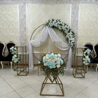 سالن-تولد-عقد-پاتختی-همراه-با-بادکنک-ارایی