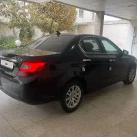 دنا پلاس مدل ۴۰۲