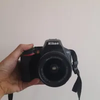 دوربین Nikon D3500 + لنز 18-55m تمیز و کم‌کارکرد|دوربین عکاسی و فیلم‌برداری|نجف‌آباد, نجف‌آباد|دیوار