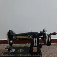 چرخ خیاطی قدیمی