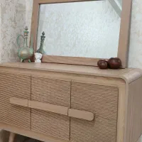 اینه و کنسول چوبی