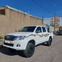 تویوتا هایلوکس