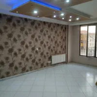 آپارتمان ۸۰متری ویوروبه میدان