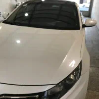 کیا اپتیما ۲۰۱۲ بی رنگ استثنایی