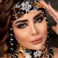 آموزش و خدمات تاتو. میکاپ. رنگ