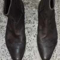 کفش نیم بوت