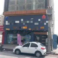 فلت ۲۲۰ متری