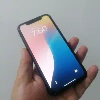 آیفون XR