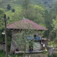 خونه-روستایی-با-امکانات-بهمراه-300-متر-محوطه