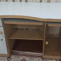 میز کامپیوتر