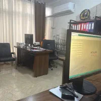 سرپرست فروش اقا میانگین سنی ۲۰سال تا ۳۰