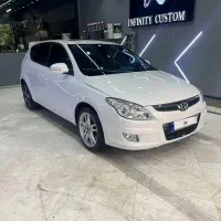 هیوندا i30