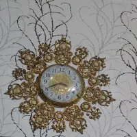 ساعت دیواری