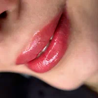 شیدلب شیدینگ لب تینت لب|خدمات آرایشگری و زیبایی|اصفهان, باغ نگاره|دیوار