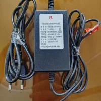 آداپتور ۱۲ ولت ۲ آمپر|قطعات و لوازم جانبی رایانه|مشهد, کوشش|دیوار