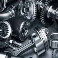 استخدام نیروی کار آقا در کارخانه