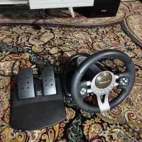 فرمون بازی و پدال گاز