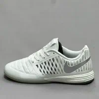 کفش کتونی کتانی فوتسال فوتسالی سالنی سالن لونار|کیف، کفش، کمربند|قم, نیروگاه|دیوار