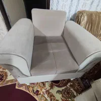 مبل راحتی کار کرده