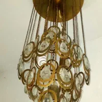 دو عدد لوستر سقفی با طراحی خاص و قیمت مناسب