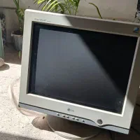 مانیتور کامپیوتر