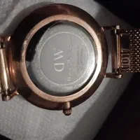 ساعت ولینگتون|ساعت|هشتگرد, فاز ۳ مهستان|دیوار