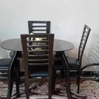 میز نهار خوری چوب و رویه شیشه ۱۰میل