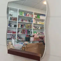 آیینه دور چراغ دار قرمز|آینه|رشت, دروازه لاکان|دیوار