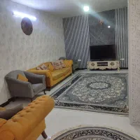 یک واحد دوخوابه . آپارتمان