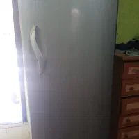 یخچال فریزر تمیز کاری کرده هست