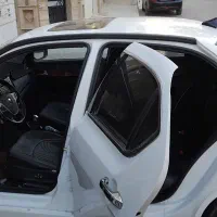 دنا پلاس ۶ دنده دستی