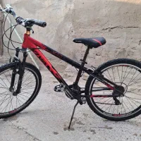 دوچرخه ویوا تمام فابریک ۲ سال که باهاش کار نمیکن