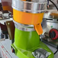 آب مرکبات گیر برقی وارداتی|آبمیوه‌گیر و آب‌مرکبات‌گیر|ساری, |دیوار