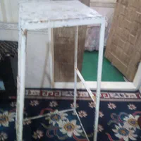 چهار پایه آهنی کارکرده اما محکم فقط ی رنگ میخاد|ابزارآلات|ورامین, |دیوار