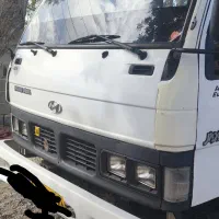 خاور هیوندا مدل ۹۰ شیش تن کم کار