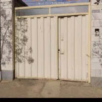 کمد دیواری و درب چوبی