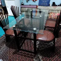 میز ناهار خوردی