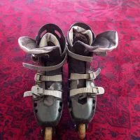 کفش.   اسکیت شما ره۴۰