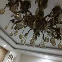 لوستر آنتیک نو نو به دلیل جابجایی بفروش میرسد