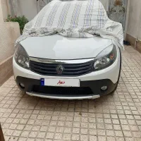 رنو ساندرو استپ‌وی اتوماتیک مدل ۹۷ صفر خشک