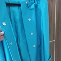 پالتو و بلوز دامن بافت|لباس|قم, بنیاد|دیوار