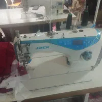 چرخکار ، راسته دوز و اتوکار خانوم (همراه با آموزش)|استخدام صنعتی، فنی، مهندسی|قم, شاه ابراهیم|دیوار