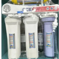 تصفیه آب خانگی تعمیرات و نصب با یک سال گارانتی